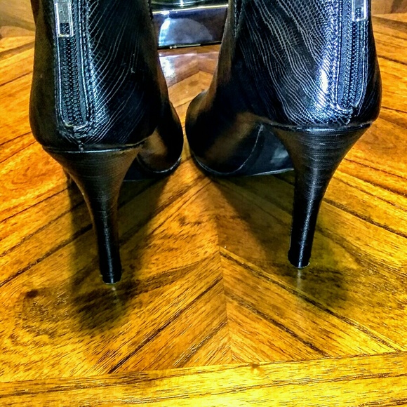 Ankle Boots - Picture 3 of 4